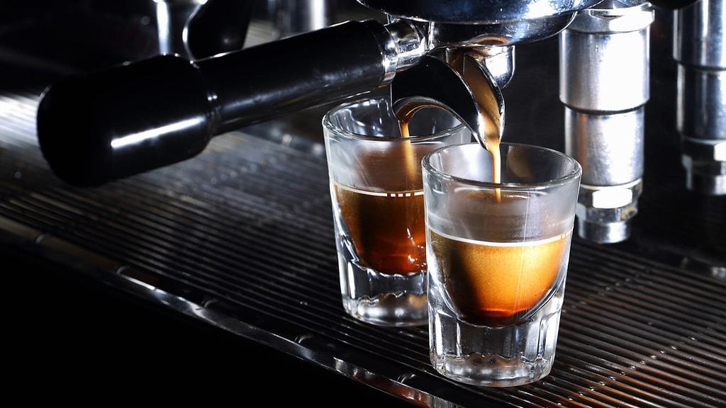 Kahvista saattaa olla apua jet lagin hoitoon.