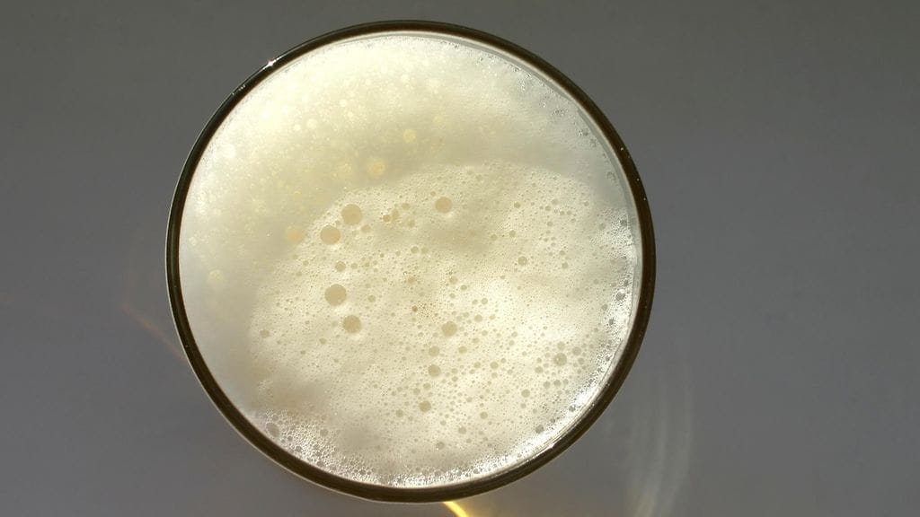 Omenainen smoothie sopii täydellisesti syksyiseksi aamupalaksi.