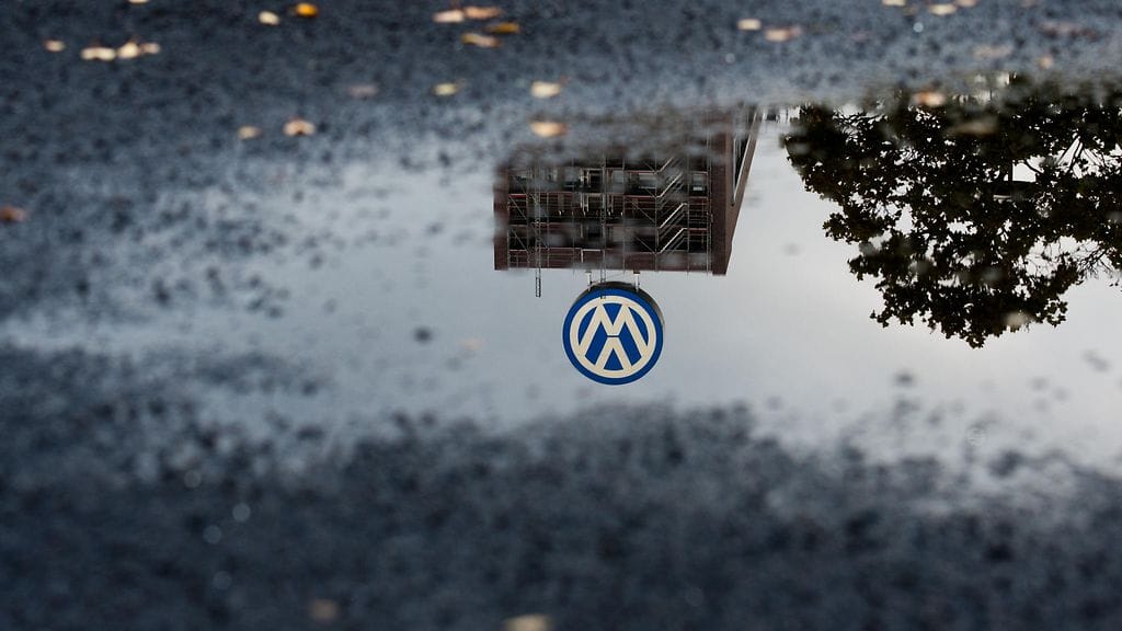 Volkswagenin logo ja ilme uudistuvat ensi kuussa.