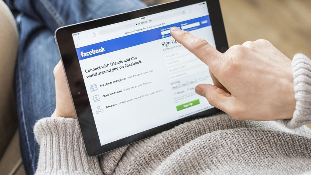 Mieti kaksi kertaa ennen kuin menet päivittämään Facebookiasi.