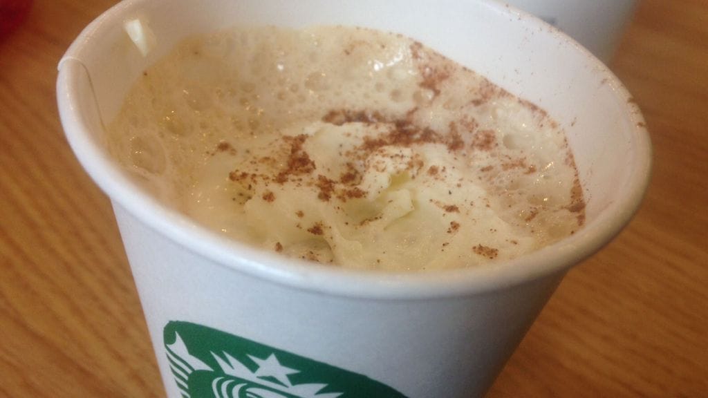 Starbucksin mukin kyljessä piili ikävä yllätys.