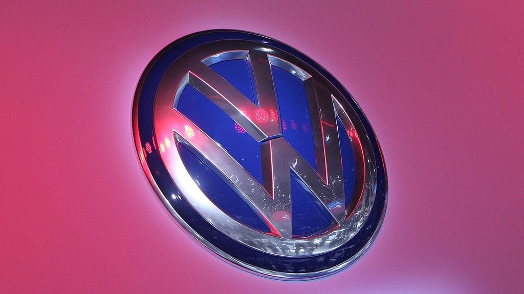 Sijoittajat vaativat korvauksia epärehellisestä toiminnasta johtuneen osakkeiden arvon laskun takia.