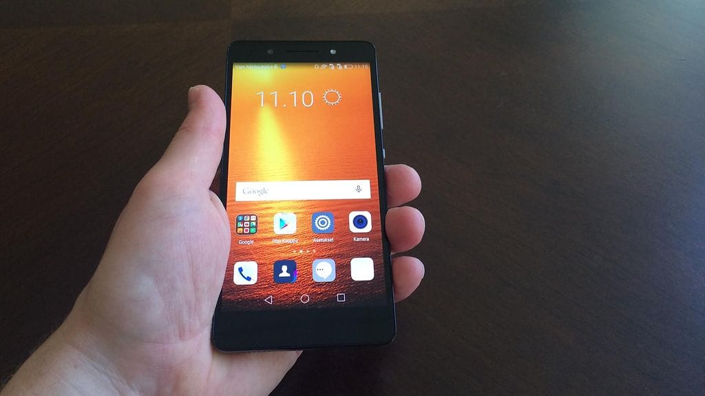 Huawei Honor 7 Android kännykkä