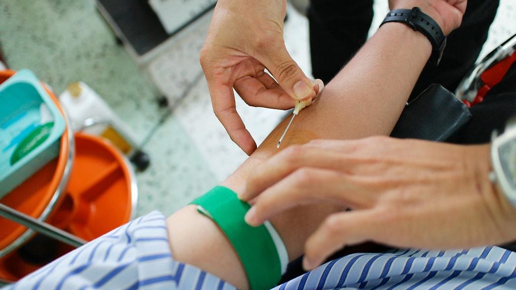 Kolesteroli ei näy päällepäin. Se tulisikin tutkituttaa tasaisin väliajoin.