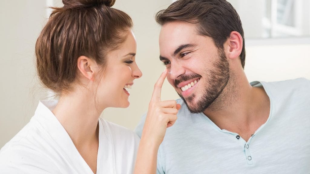 Kosketa. Osoita kumppanillesi, että tämä on tärkeä.