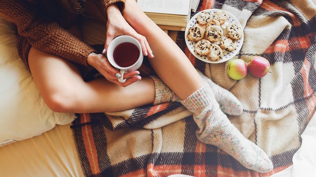 Voisivatko villasukat auttaa saamaan paremmin unta?