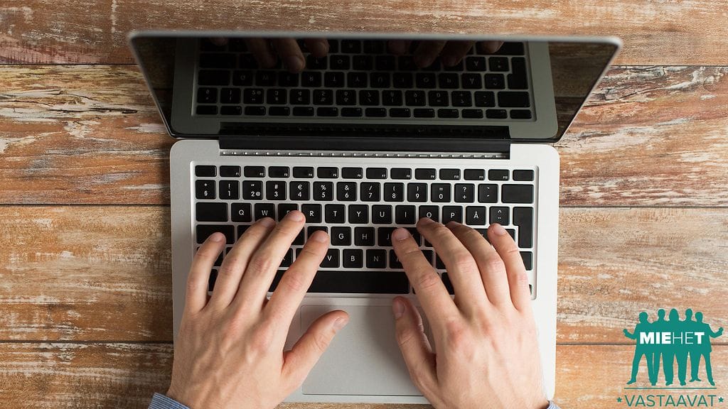 "Mikä kiinnostaa nettideittailussa? Mikä nimimerkin ja esittelyn seikka on sinulle tärkeä?"