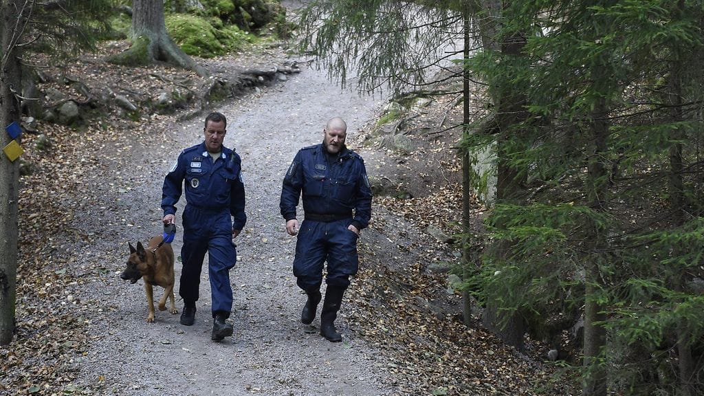 poliisipartio, poliisikoira, nuuksio