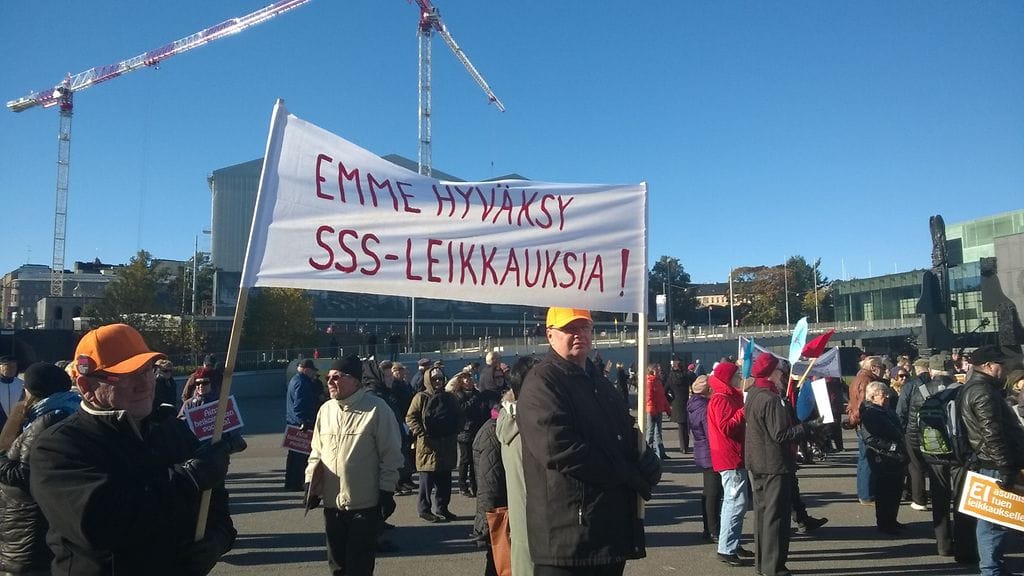 eläkeläismielenosoitus, eläke asumistuki mielenosoitus