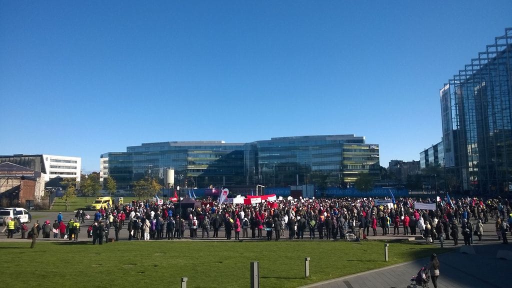 eläkeläismielenosoitus, eläke asumistuki mielenosoitus