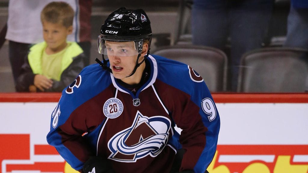 Mikko Rantanen Coloradon paidassa.