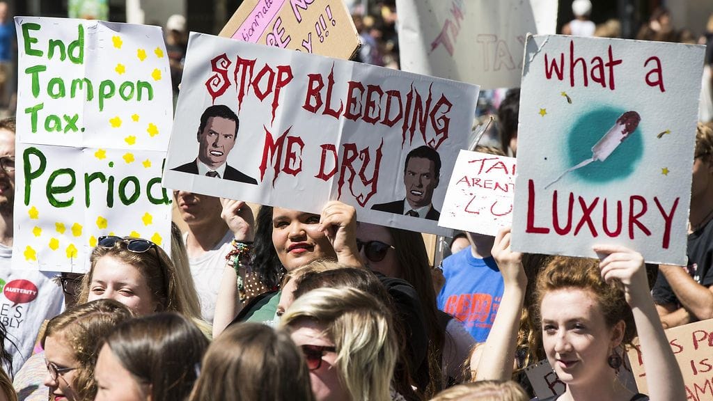 Mielenosoitus tamponiveroa vastaan Briteissä