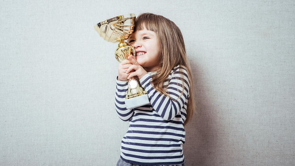 Pitääkö kaikkien saada palkinto?