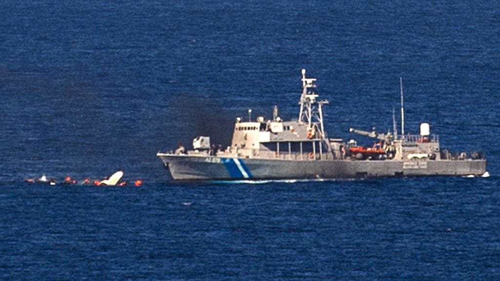 Kuvituskuvaa Kreikan rannikolta.