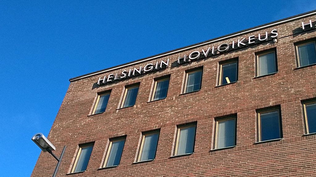 Helsingin hovioikeus ei maanantaina antamassaan ratkaisussa muuttanut amfetamiinierän huumekauppaan osallistuneiden vankeustuomioita.