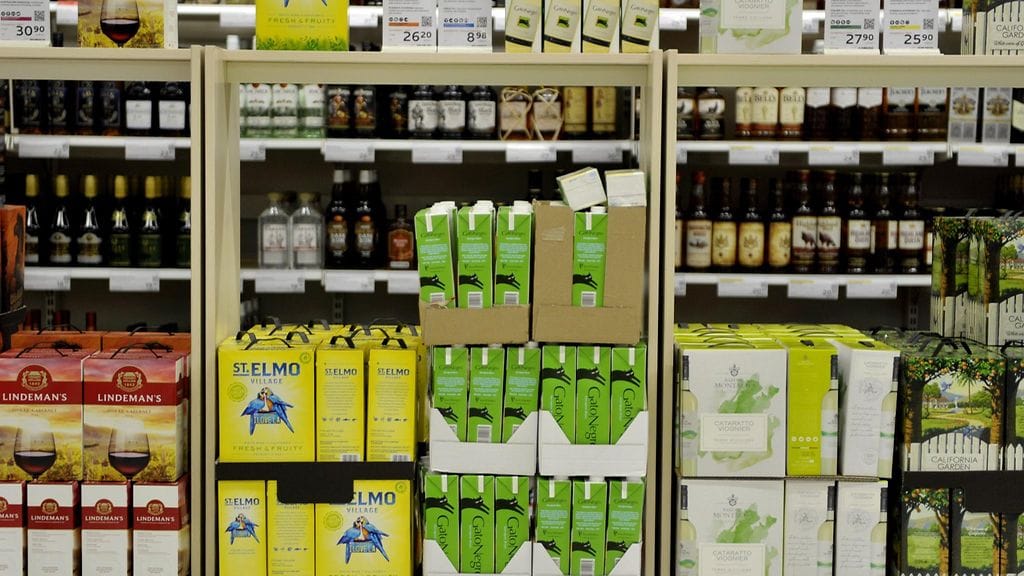 Verkkokaupasta on saatavissa kaikki Alkon tuotteet.