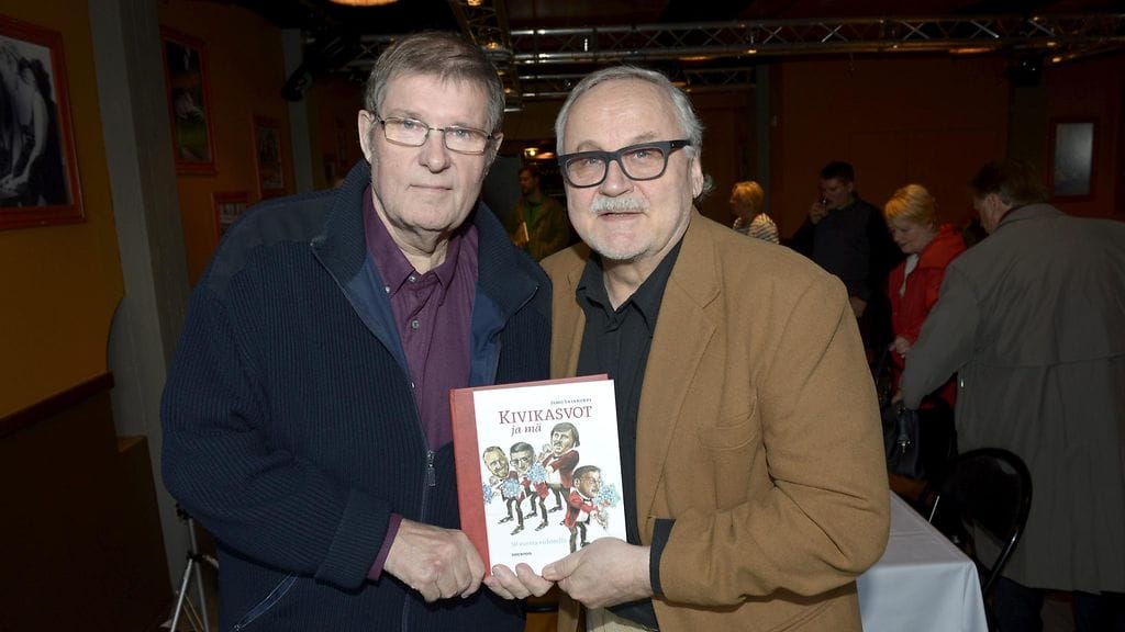 Matti "Fredi" Siitonen ja Ismo Sajakorpi Kivikasvot ja minä -kirjan julkistustilaisuudessa 20. lokakuuta 2015.