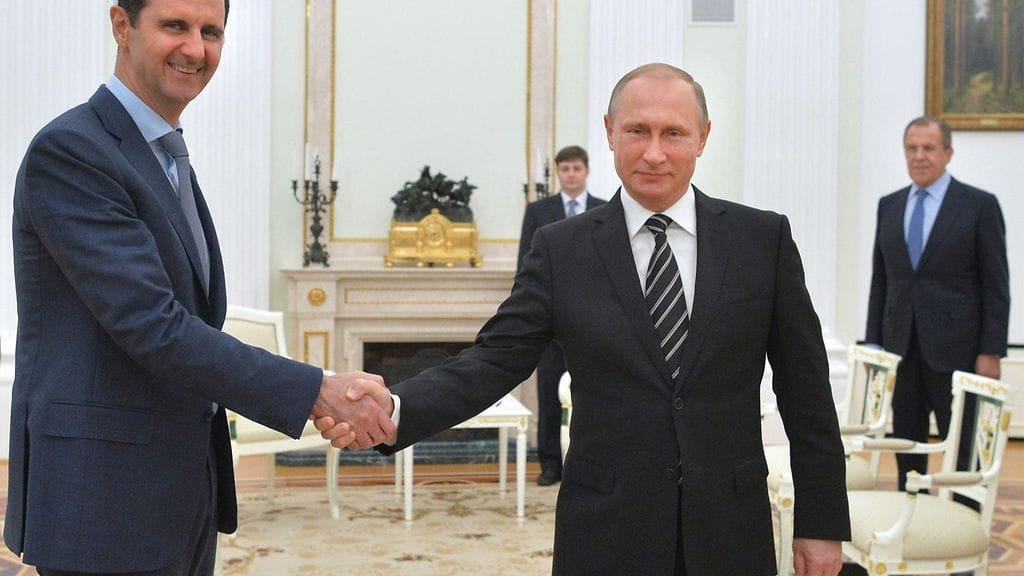 Tällä hetkellä suuria osia Syyriasta on äärijärjestö Isisin ja eri kapinallisryhmien hallussa.
Kansainvälisen yhteisön tukeman tulitauon olisi määrä alkaa Syyriassa tällä viikolla.