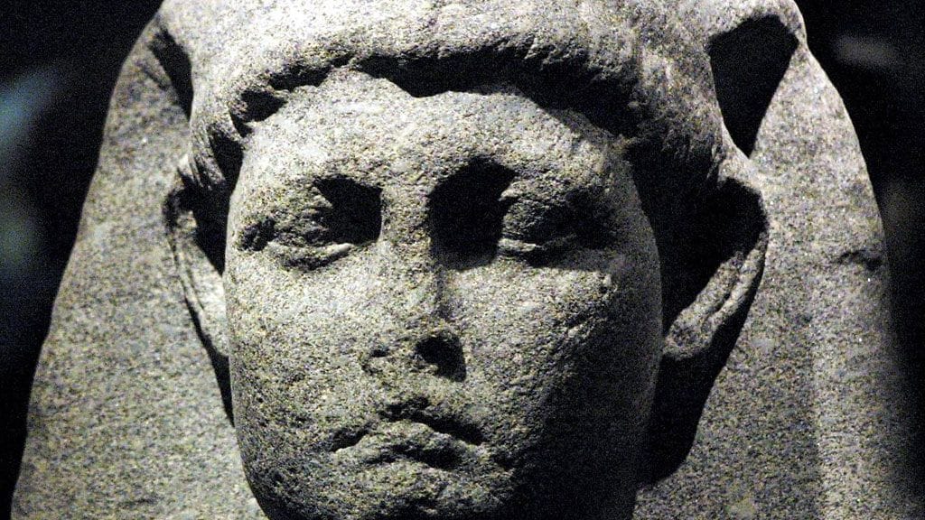 Epyprin legendaarisen kuningatar Kleopatran muotokuva.