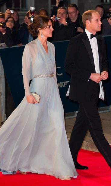 Catherine, William, Harry Bond-ensi-illassa 2