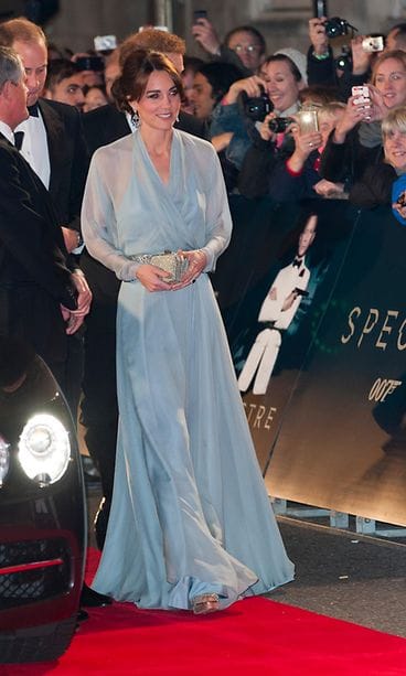 Catherine, William, Harry Bond-ensi-illassa 3