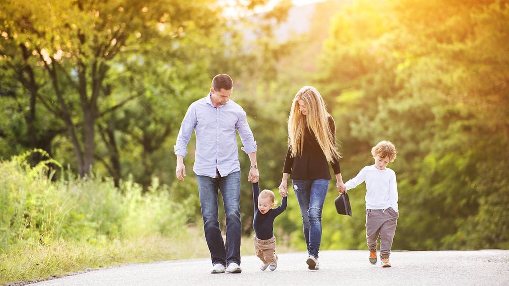 Mitä rikastuneet opettavat lapsilleen rahasta? Kuvituskuva.