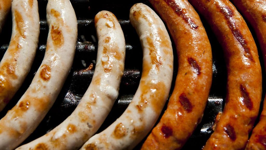 Kasvis vai liha? MTV Uutisten vertailussa HK:n tuotteet. Vertailu jutun lopussa.