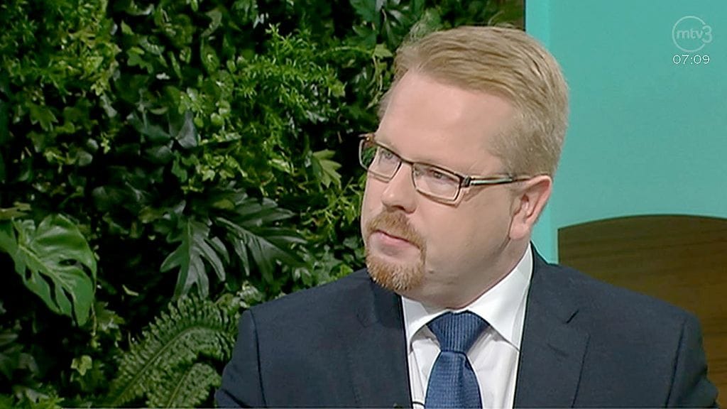 Ilkka Salmi on virkavapaalla Suojelupoliisin johtopaikalta.