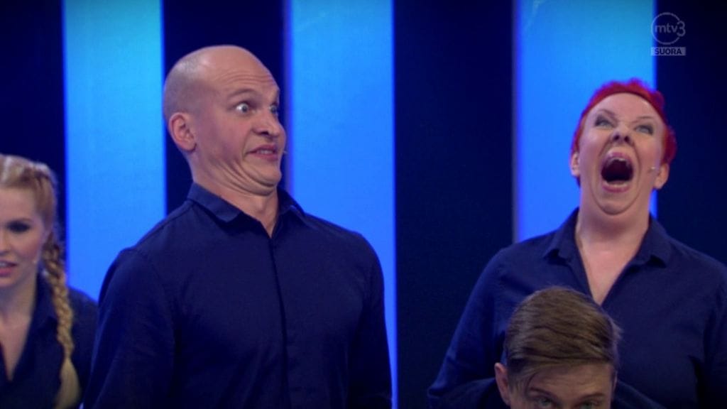 Riku Nieminen esitti Sami Hedbergiä Putouksen luodessa Lukokkakokous-elokuvan uusiksi pysäytyskuvan keinoin.