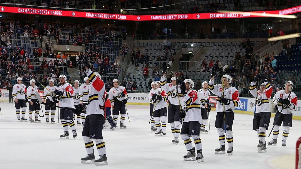 Espoo Bluesin pelaajat. Arkistokuva.