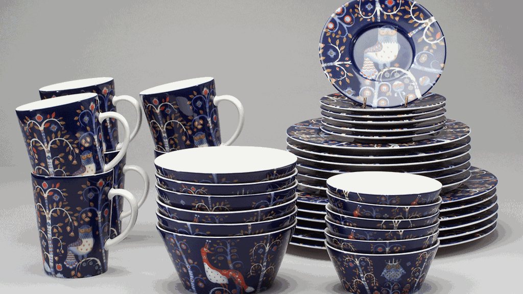 Arabia, Taika-astiasto. Kuva: Bukowskis.