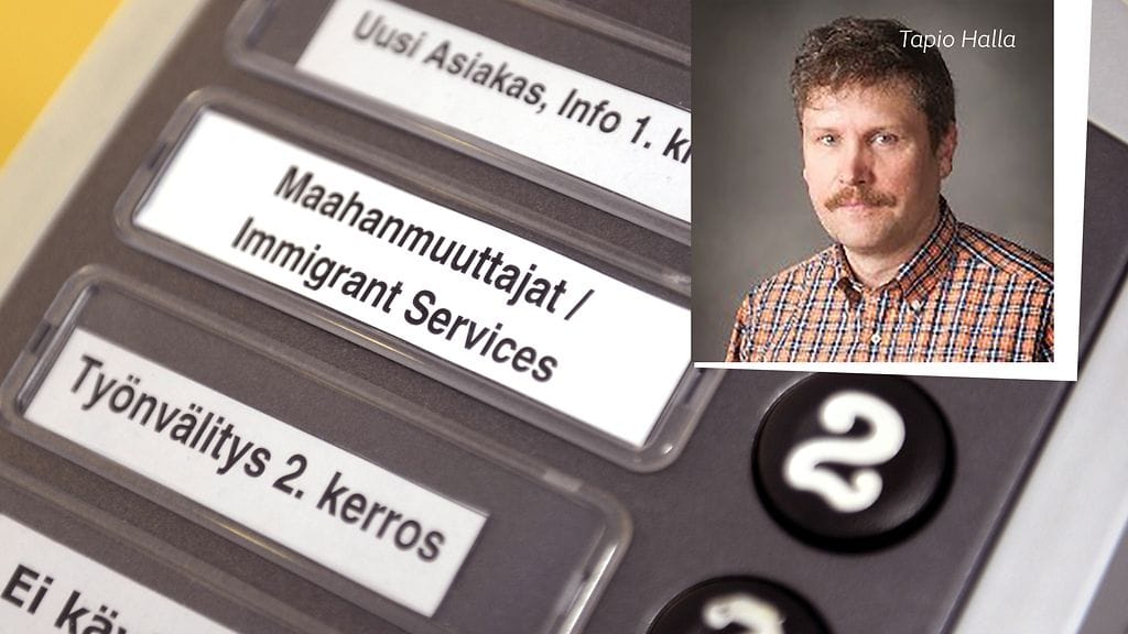 Maahanmuuttajien mielenterveysongelmia hoitava Tapio Halla pitää esimerkiksi työvoimatoimistossa asioimista kieltä osaamattomalle liian hankalana.