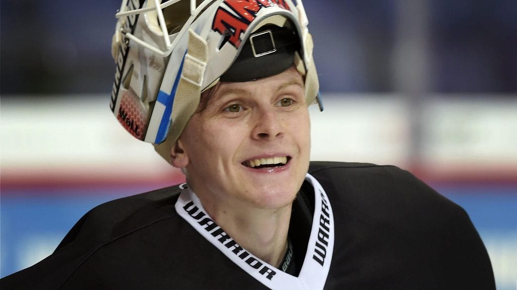 Juha Metsola pelaa Suomen maalilla.