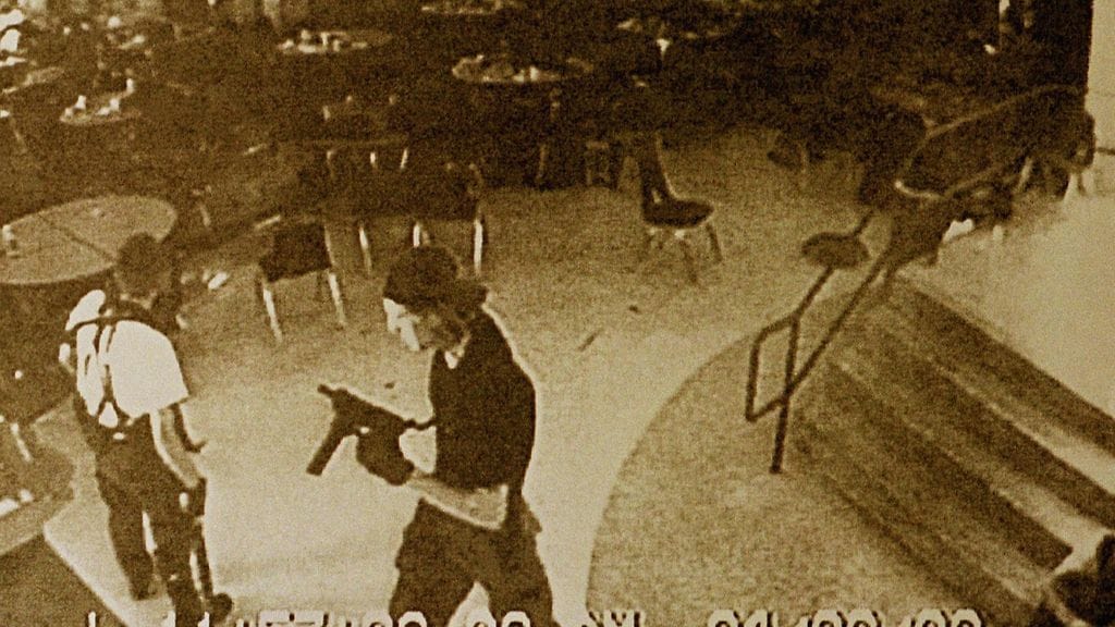 Kuvassa ampujat Dylan Klebold ja Eric Harris, Columbine High School.