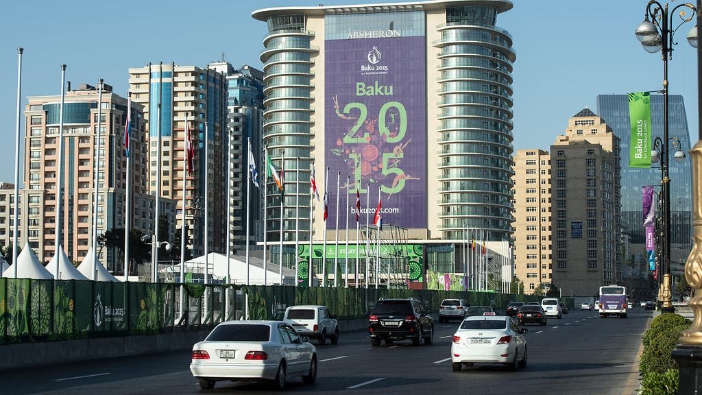 Formula ykkösillä ajetaan ensi kaudella Bakun keskustassa.