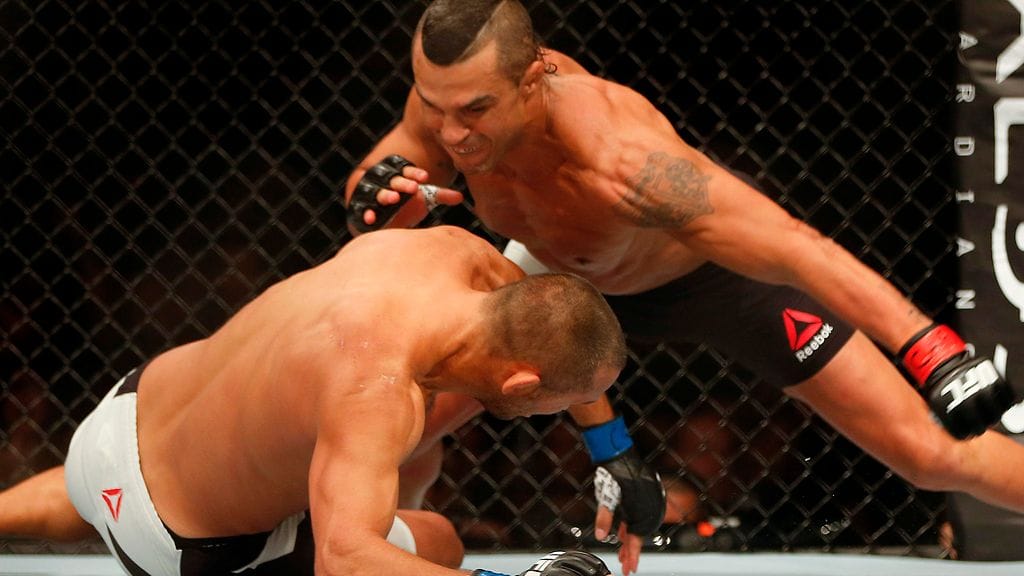 Vitor Belfort moukaroi Dan Hendersonin keskeytyskuntoon.