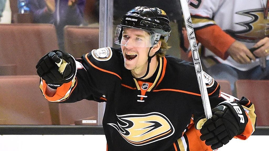 Sami Vatanen oli pelipäällä maanantaina.