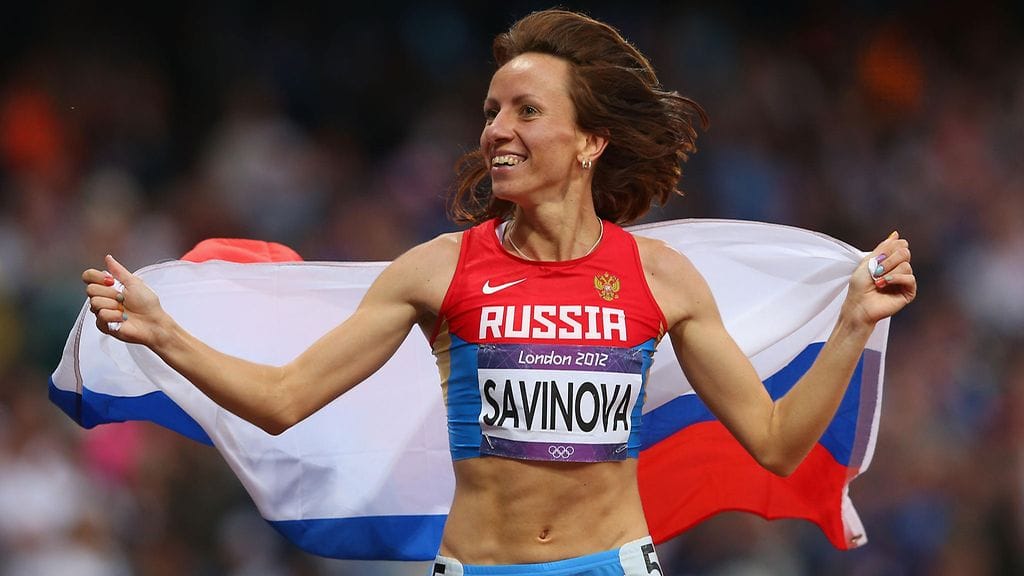 Maria Savinova juhli olympiakultaa 2012.