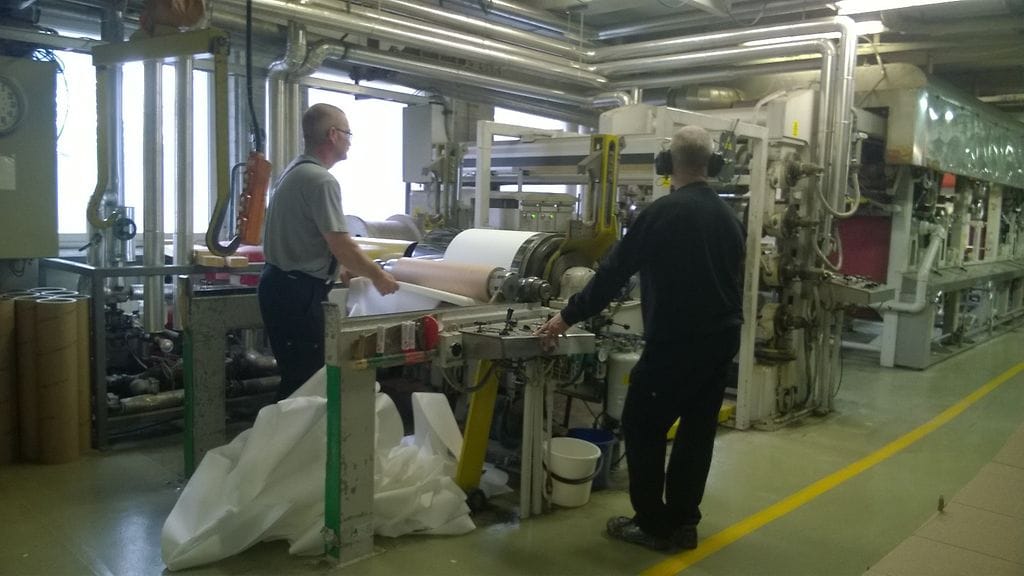 paptic, paperikone, muovipussi, muovikassi