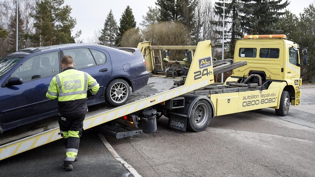 Tiedätkö, kuuluuko vakuutukseesi hinaus?