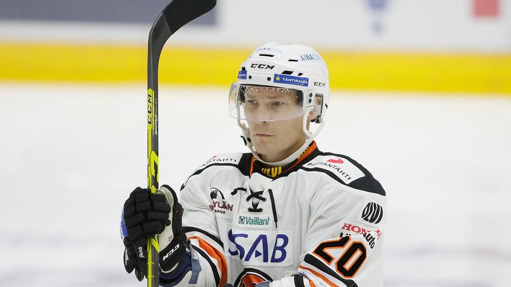 Antti Miettinen on pelannut tällä kaudella 27 peliä pistein 5+8=13.