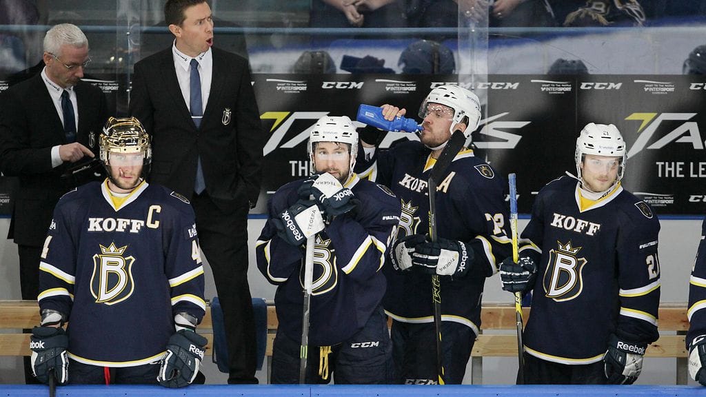 Osa Bluesin pelaajista ei ole vielä saanut palkkaansa.