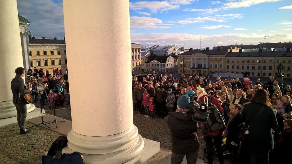 Rauhanmarssi Helsinki Tuomiokirkko 1