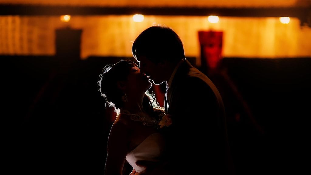 Onnellisuus on huipussaan, kun seksiä sai kerran viikossa.