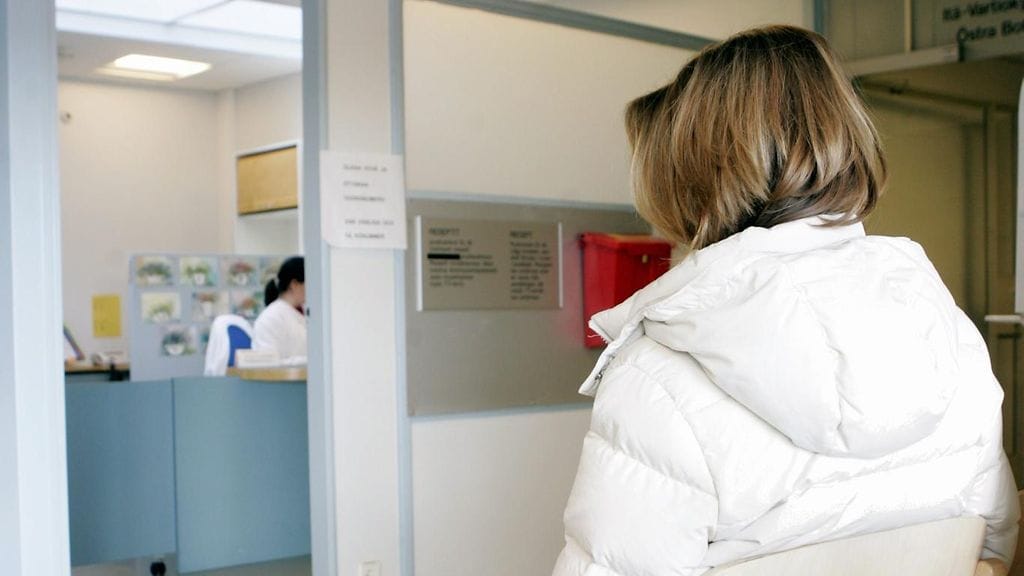 Mervin nivelrikko diagnosoitiin pitkään jatkuneiden kipujen jälkeen yksityisellä puolella. Kuvituskuva.