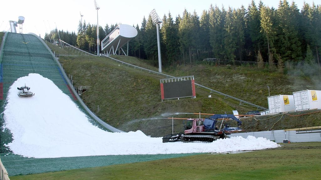 Klingenthalissa näytti tältä tiistaina.