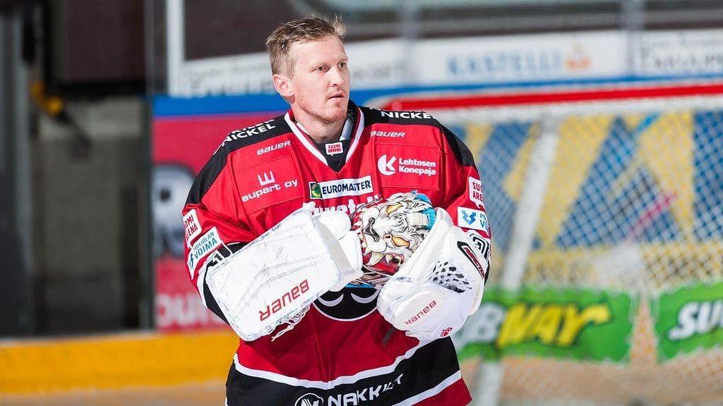 Ari Ahonen pelasi ensimmäisen kotiottelunsa tällä kaudella.