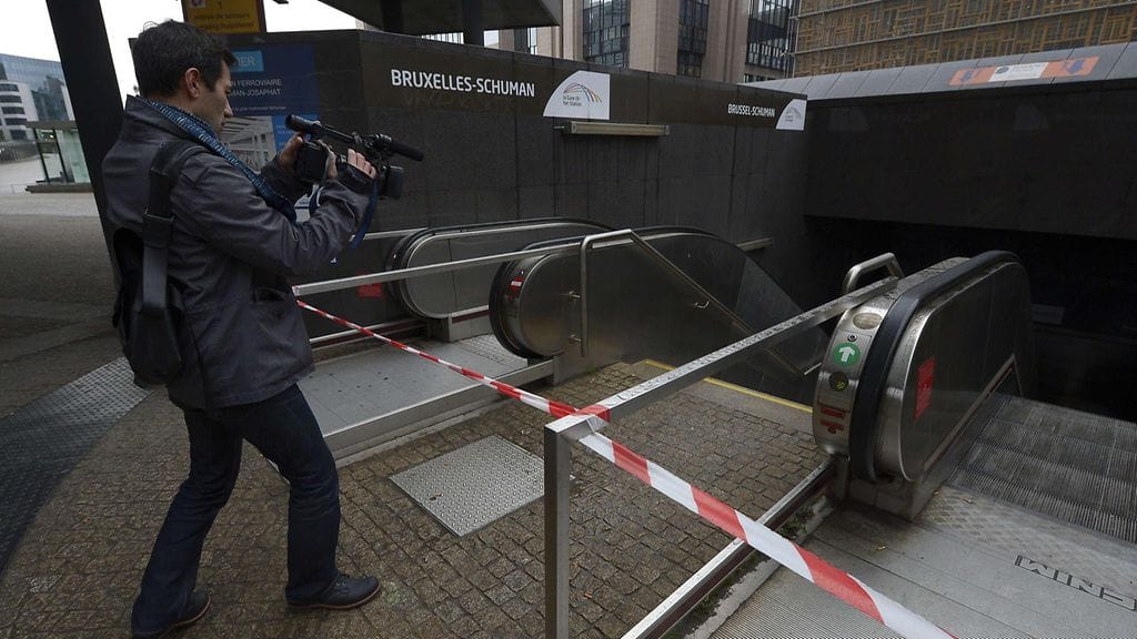 Suljettu metroasema Brysselissä 21.11.2015.