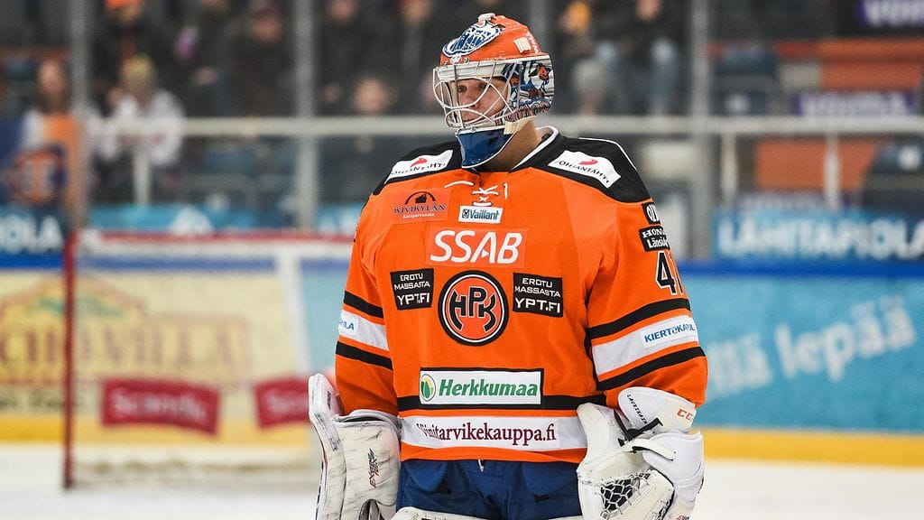 Eetu Laurikainen torjui nopealla aikataululla ensimmäisen nollapelinsä HPK-paidassa.