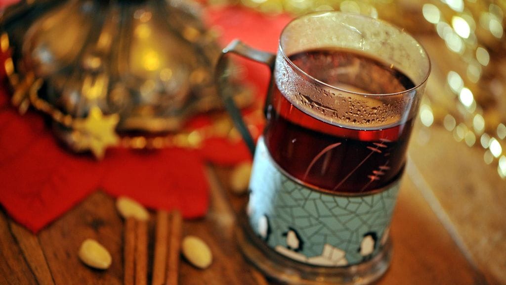 Glögi kuuluu monen talveen.